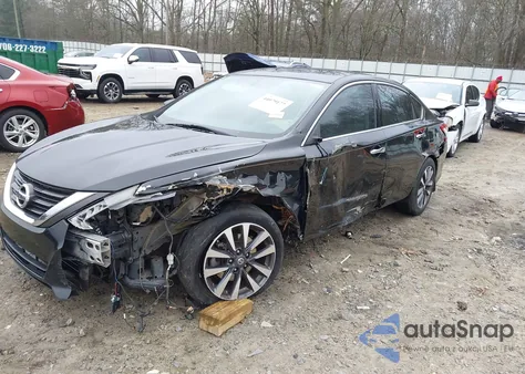 2017 Nissan Altima 2.5 Sl z USA, uszkodzony, nr VIN 1N4AL3AP0HC152935